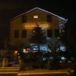 فندق مبيت وإفطار Pigeon Valley Stone House