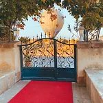 فندق مبيت وإفطار Pigeon Valley Stone House 4*