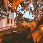 فندق مبيت وإفطار Pigeon Valley Stone House أُتْشيسار