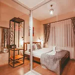 Pigeon Valley Stone House فندق مبيت وإفطار 4*
