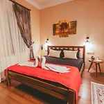 فندق مبيت وإفطار Pigeon Valley Stone House 4*