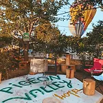 Pigeon Valley Stone House أُتْشيسار