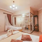 Pigeon Valley Stone House أُتْشيسار