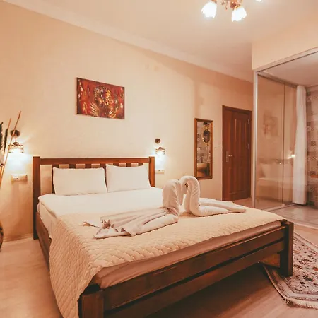 Pigeon Valley Stone House 4*