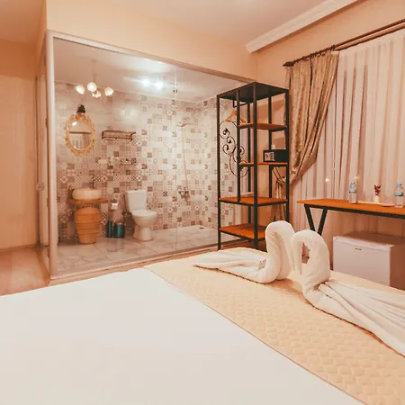 Pigeon Valley Stone House