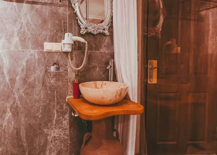 Bed & Breakfast Pigeon Valley Stone House