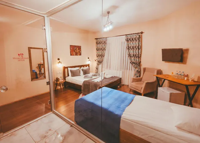 Pigeon Valley Stone House