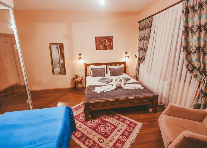 Bed & Breakfast Pigeon Valley Stone House 4*